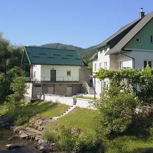 Apartman Riverview Three Springs Tri Zvira, Zamost