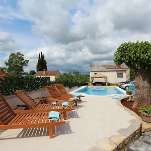  Appartement Midea 2 Croatie